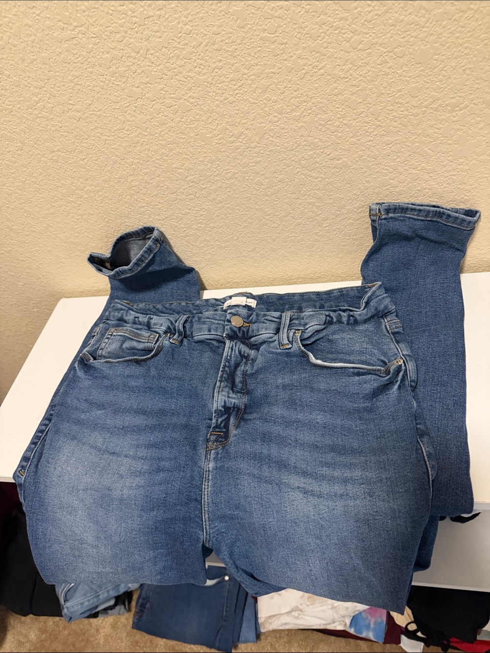 Good American Light Blue Skinny Jeans - Picture 4 of 4